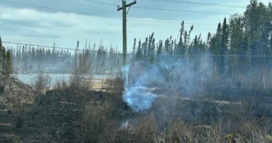 A wildfire threatening the northwestern Manitoba community of Cranberry Portage hasn't expanded