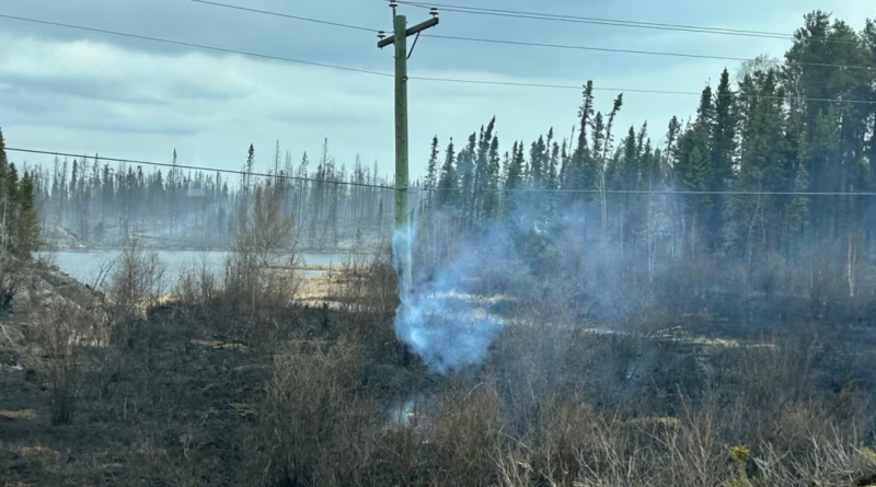 A wildfire threatening the northwestern Manitoba community of Cranberry Portage hasn't expanded